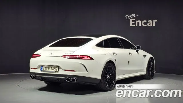 Mercedes-Benz AMG GT 2020 thumb 2