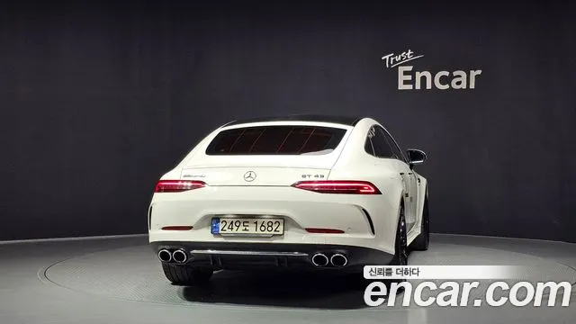 Mercedes-Benz AMG GT 2020 thumb 4