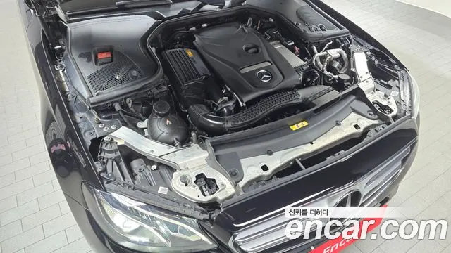Mercedes-Benz E-Класс 2019 thumb 6