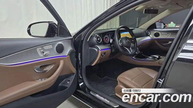 Mercedes-Benz E-Класс 2019 thumb 10