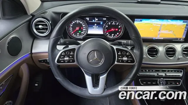 Mercedes-Benz E-Класс 2019 thumb 12