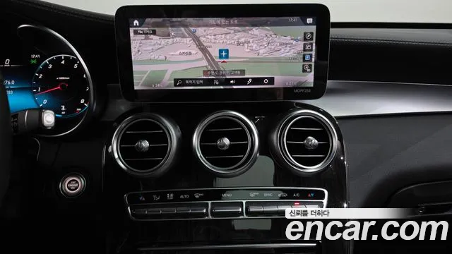 Mercedes-Benz GLC 2020 thumb 12