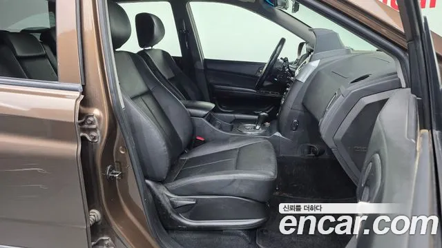 KG_Mobility_Ssangyong KORANDO 2017 thumb 11