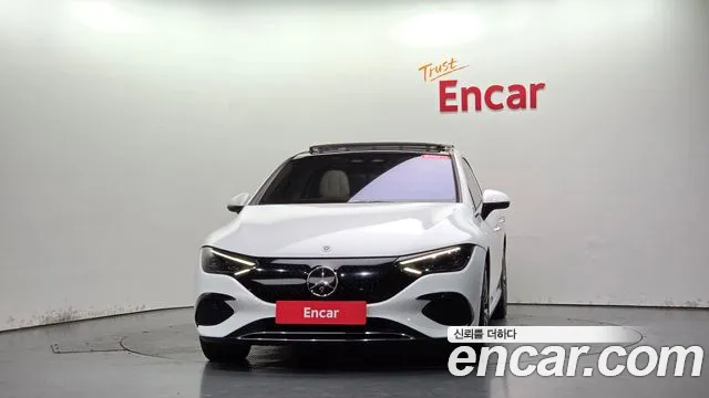 Mercedes-Benz EQE 2023 thumb 2