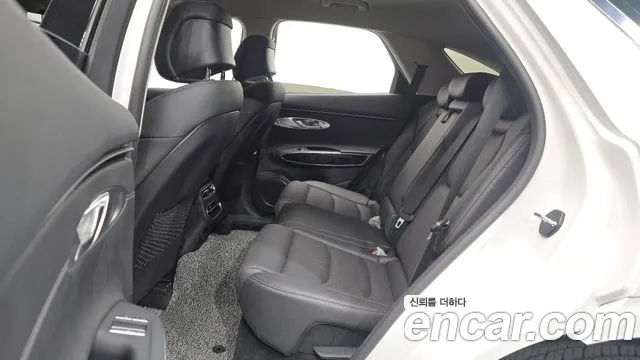 Genesis GV70 2023 thumb 11