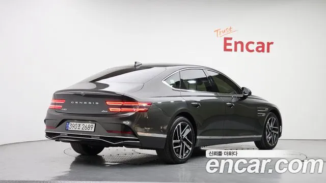 Genesis G80 2024 thumb 2