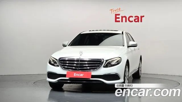 Mercedes-Benz E-Класс 2020 thumb 3