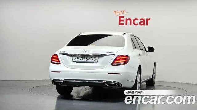 Mercedes-Benz E-Класс 2020 thumb 4