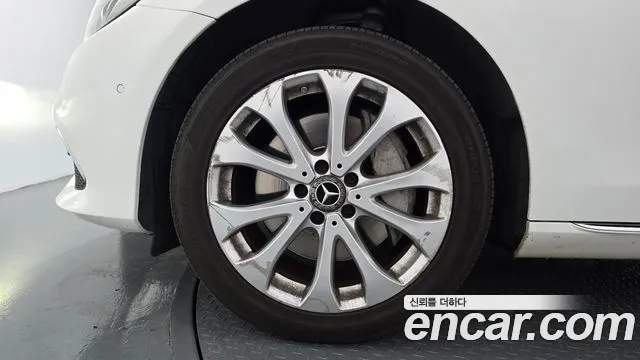 Mercedes-Benz E-Класс 2020 thumb 5