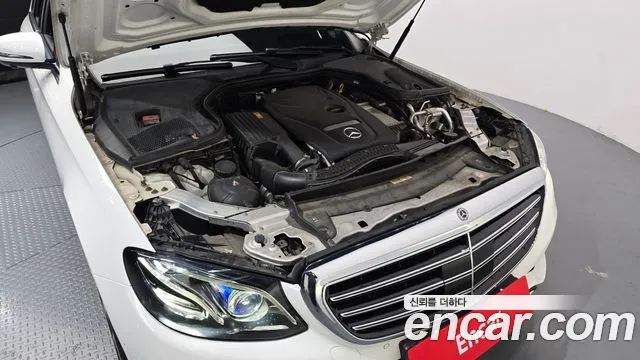 Mercedes-Benz E-Класс 2020 thumb 6
