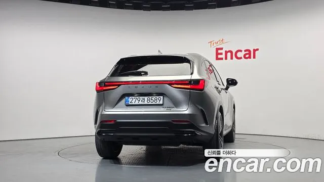 Lexus NX 2025 thumb 4