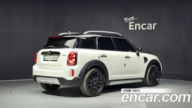 MINI Countryman 2023 thumb 2