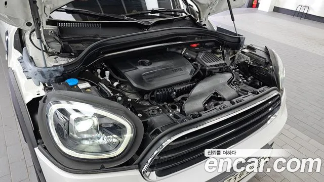 MINI Countryman 2023 thumb 6