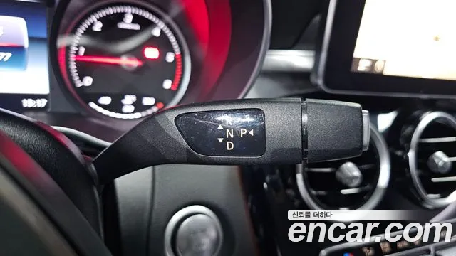 Mercedes-Benz C-Класс 2015 thumb 9