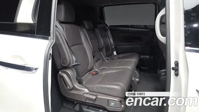 Honda Odyssey 2018 thumb 11