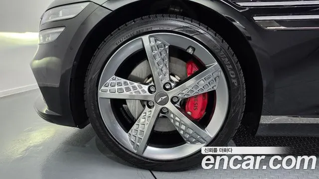 Genesis G80 2023 thumb 5