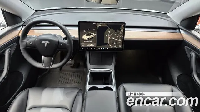 Tesla Model Y 2023 thumb 7