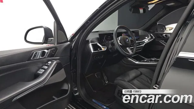 BMW X7 2025 thumb 10