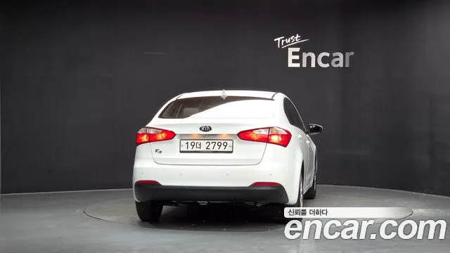 Kia K3 2014 thumb 4