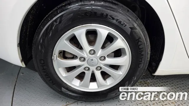 Kia K3 2014 thumb 5