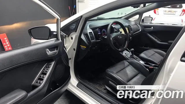 Kia K3 2014 thumb 10