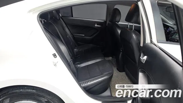 Kia K3 2014 thumb 11