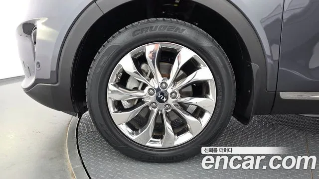 Kia Sorento 2018 thumb 5