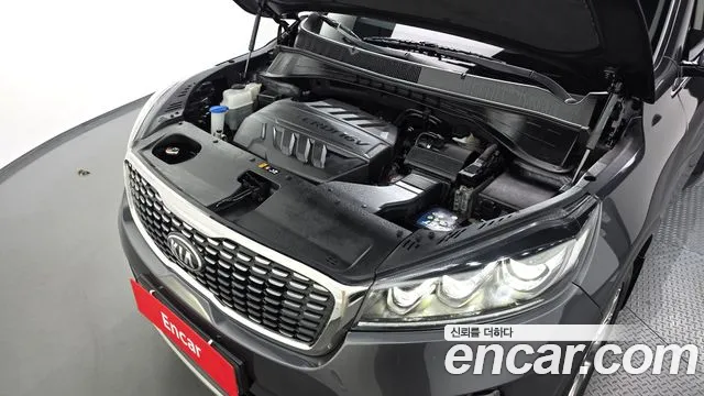 Kia Sorento 2018 thumb 6