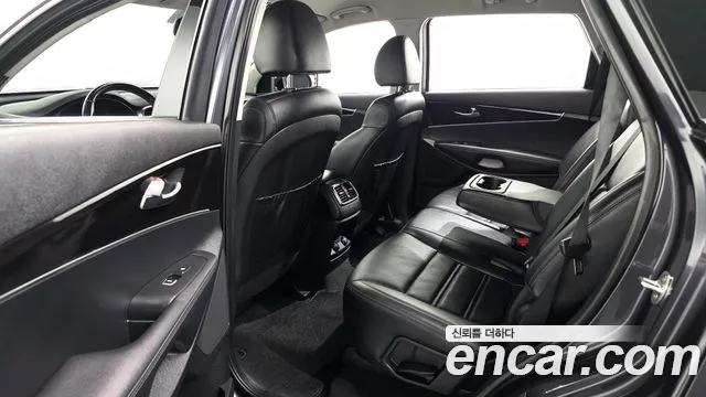Kia Sorento 2018 thumb 11