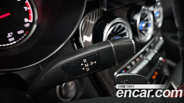 Mercedes-Benz GLC 2017 thumb 8