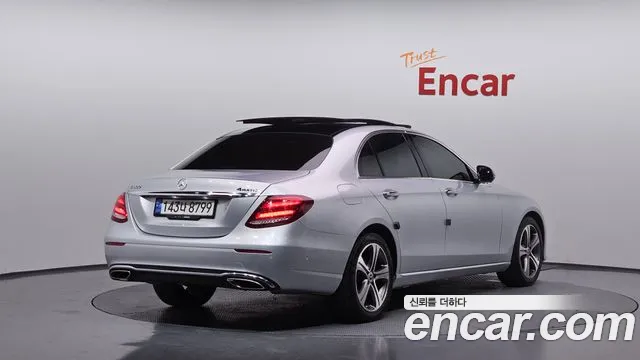 Mercedes-Benz E-Класс 2016 thumb 2