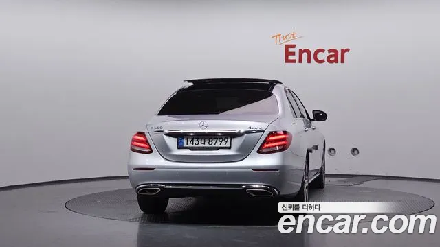 Mercedes-Benz E-Класс 2016 thumb 4