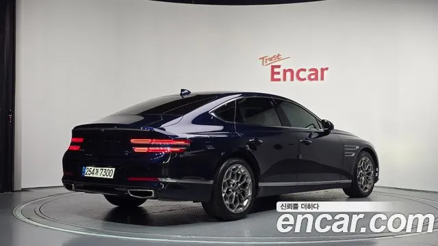 Genesis G80 2020 thumb 2