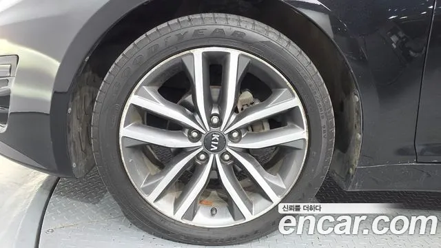 Kia K5 2013 thumb 5