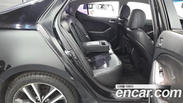 Kia K5 2013 thumb 11
