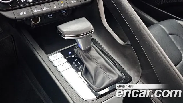 Hyundai Avante 2021 thumb 9