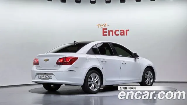 ChevroletGMDaewoo Cruze 2015 thumb 2