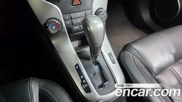 ChevroletGMDaewoo Cruze 2015 thumb 9
