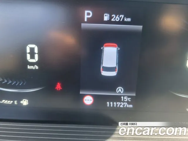 Hyundai Staria 2023 thumb 8