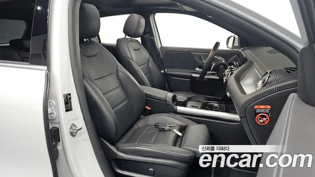 Mercedes-Benz EQA 2021 thumb 11