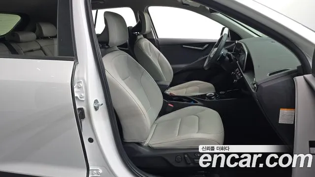 Kia Niro 2023 thumb 12