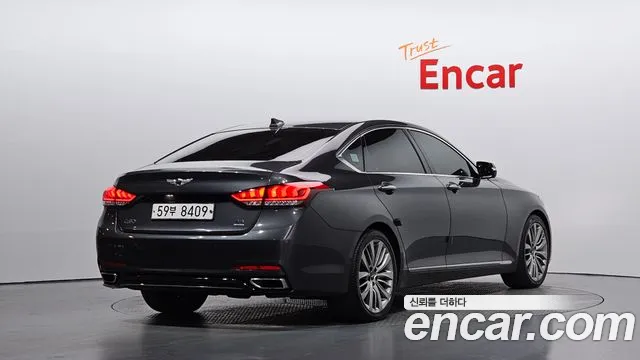 Genesis G80 2017 thumb 2