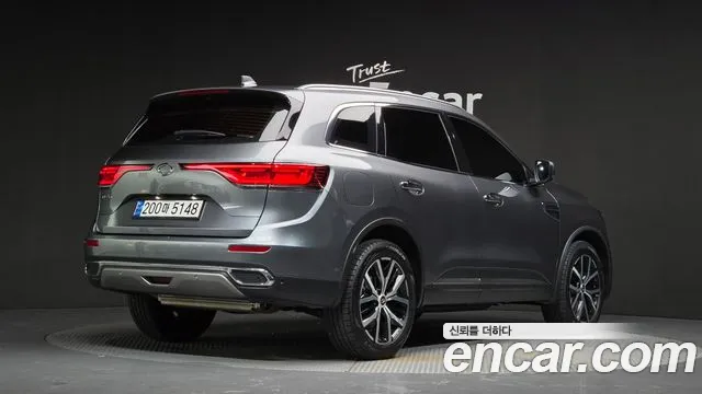 Renault-KoreaSamsung Koleos 2022 thumb 2