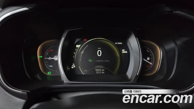 Renault-KoreaSamsung Koleos 2022 thumb 8