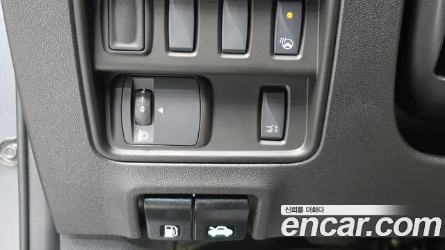 Renault-KoreaSamsung Koleos 2022 thumb 12