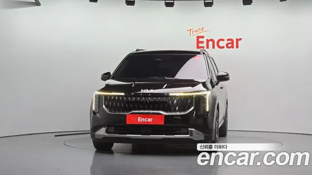 Kia Carnival 2024 thumb 3