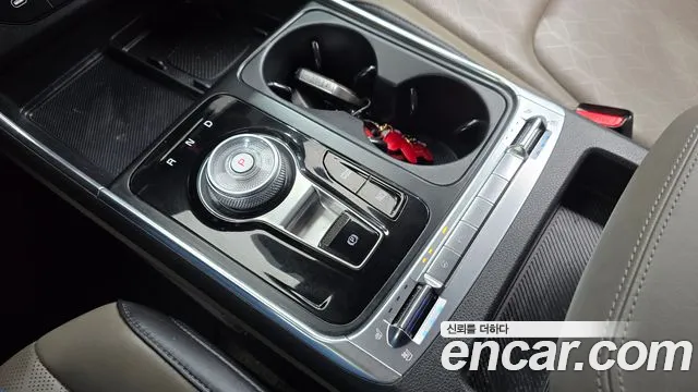 Kia Carnival 2024 thumb 9