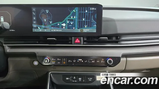 Kia Carnival 2024 thumb 12