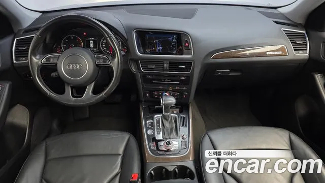 Audi Q5 2016 thumb 7