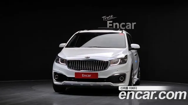 Kia Carnival 2015 thumb 3